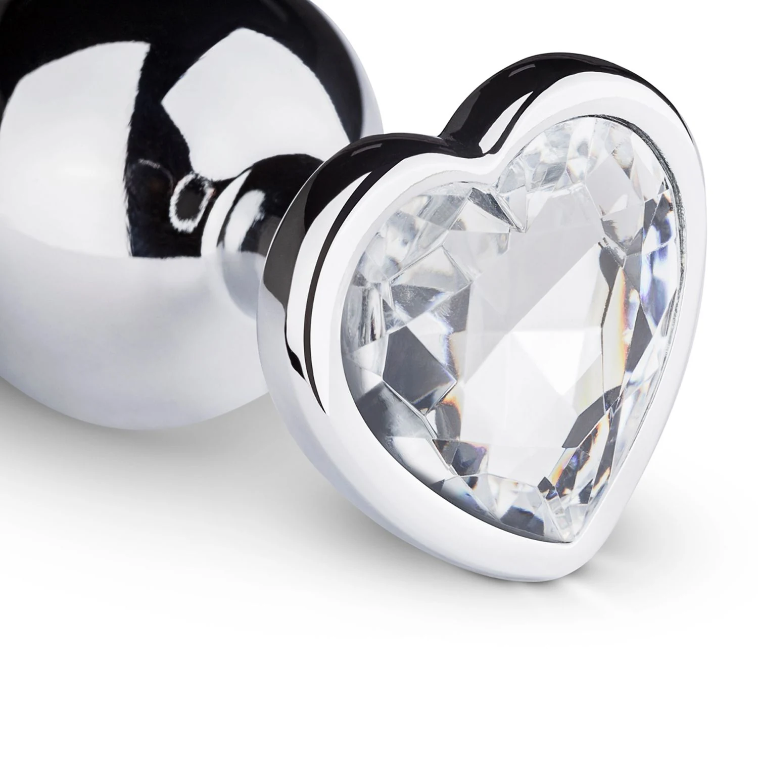 Glänzender Analplug aus Aluminium mit konischer Spitze