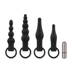 Analplug Set in Schwarz mit vier Plugs und abnehmbarem Bullet-Vibrator