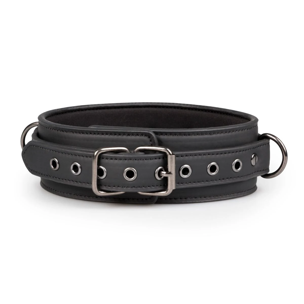 Verstellbares Halsband des Bondage Sets mit stabilen Metallteilen