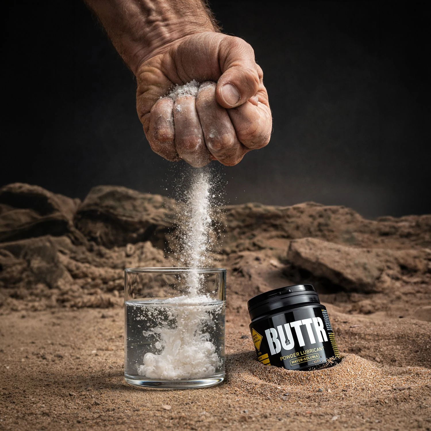 Powdered Lube Gleitgel von BUTTR, Dose mit 135 g Inhalt