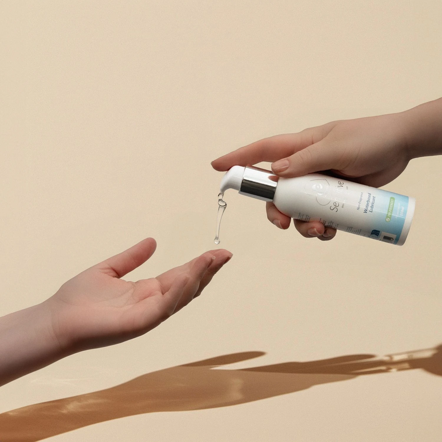 EasyGlide Sensitive Gleitgel, geschmeidig und nicht klebrig formuliert