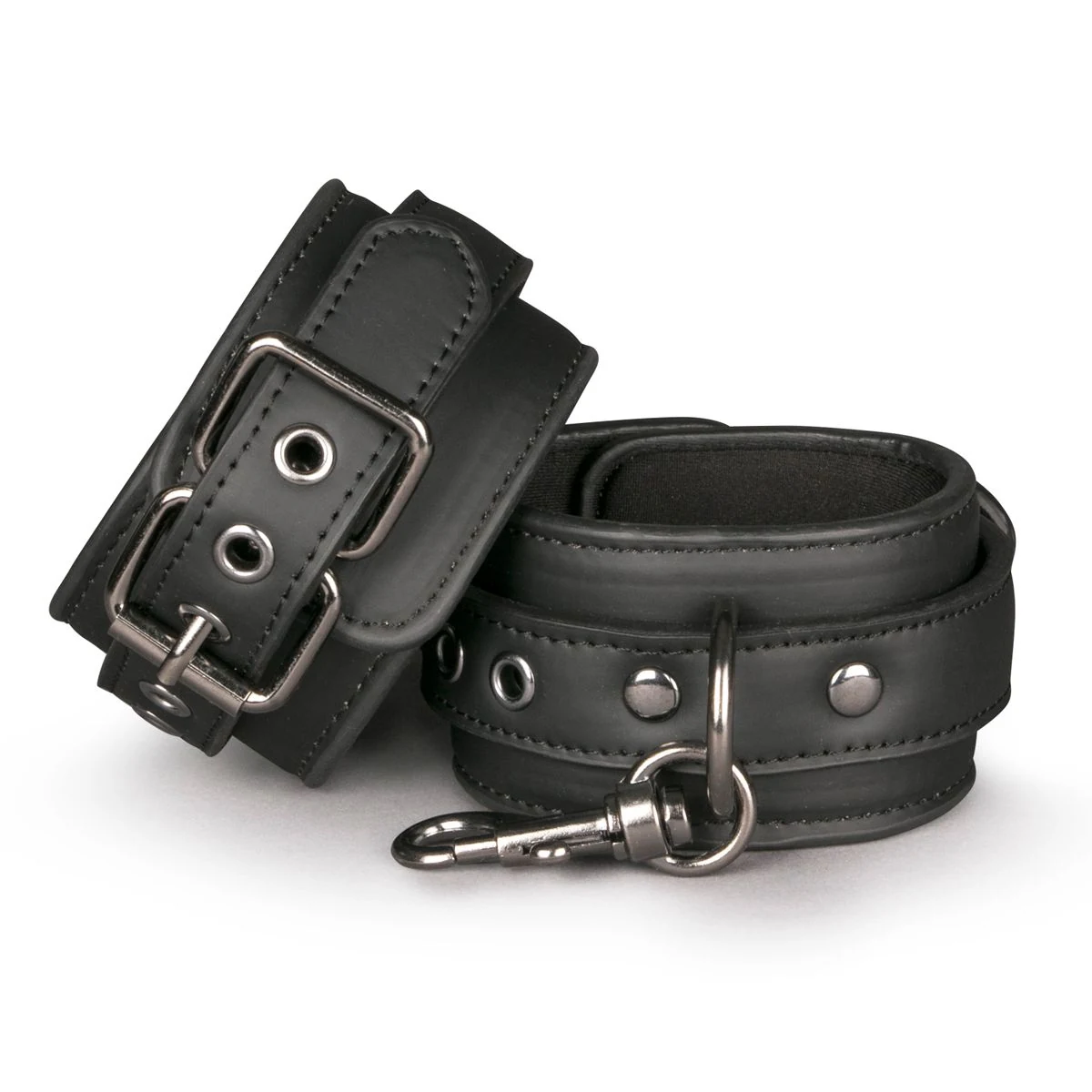 Schwarze Handgelenkmanschetten aus PU-Leder mit Metallkette