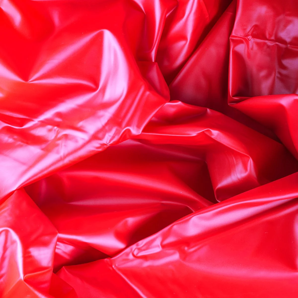 Vinyllaken in Rot von Toys Online Only zum Schutz von Bett, Boden und Möbeln