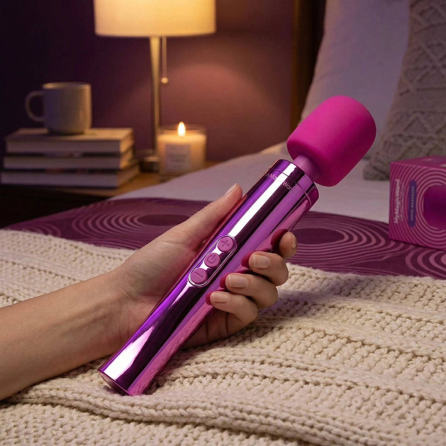 Rosa Wand Massager von MyMagicWand mit ergonomischem Griff