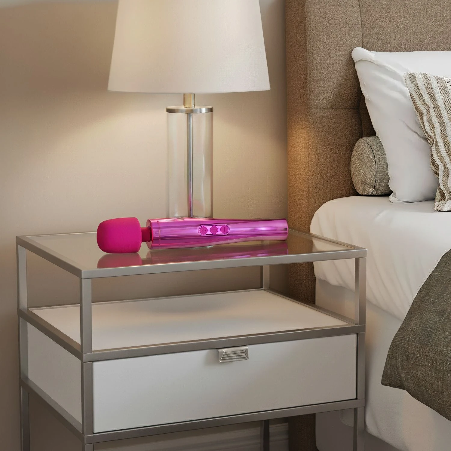 MyMagicWand Massagestab in Rosa mit 13 Stufen