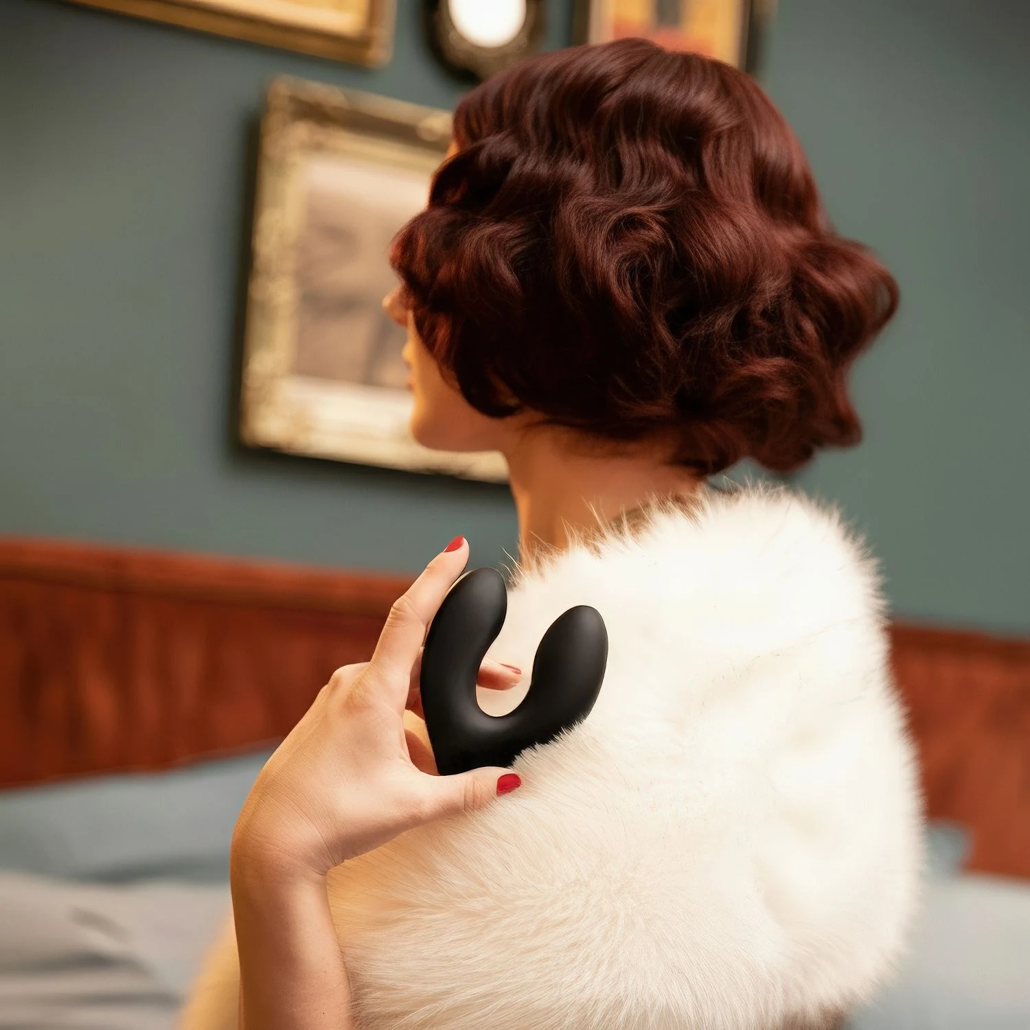 Rosy Gold Ladecase mit schwarzem tragbarem Vibrator