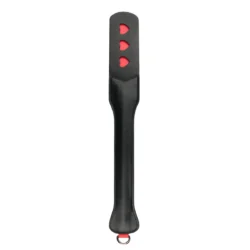 Toys Fetish lange Lederklatsche mit Herz in Schwarz und roten Herzausschnitten