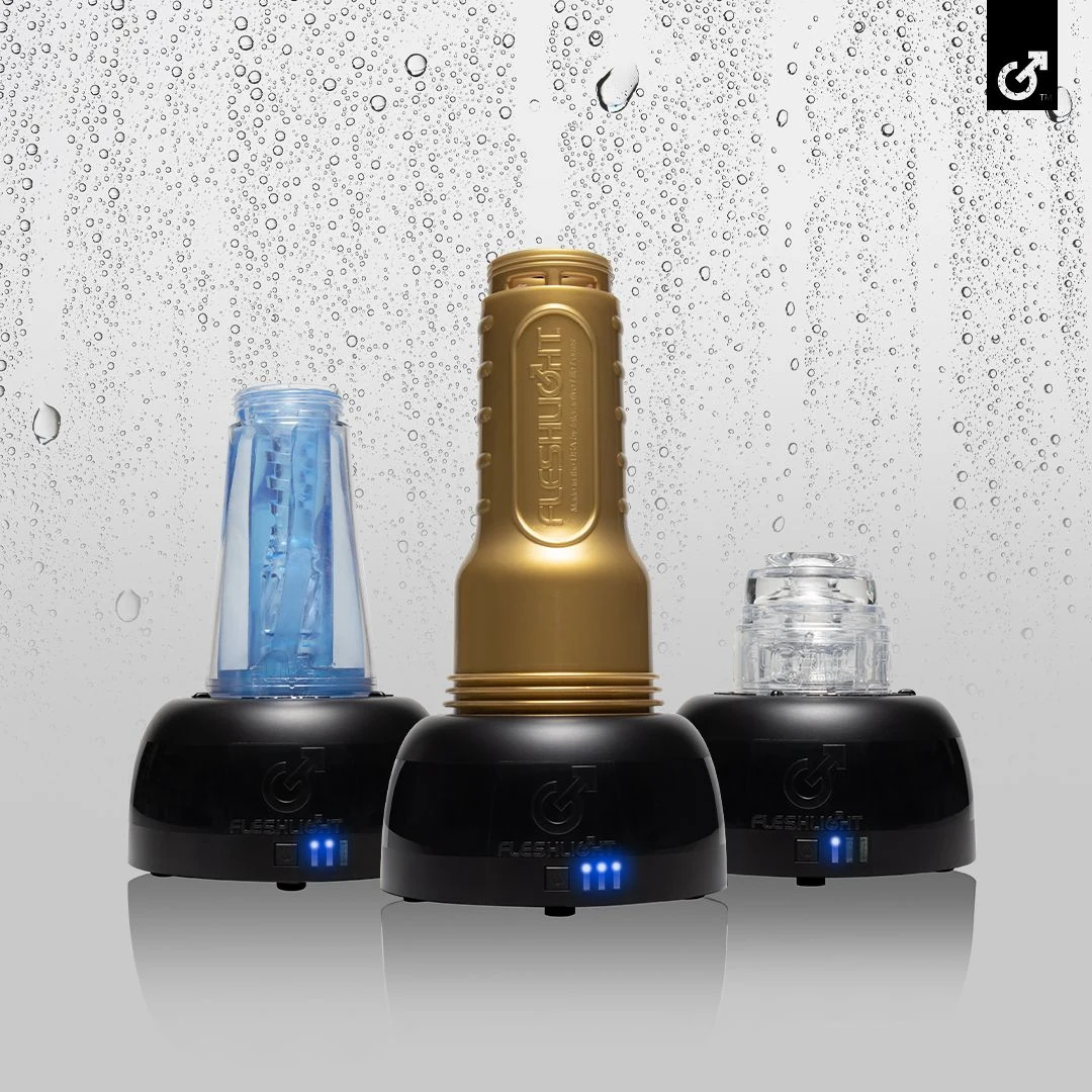 Fleshlight AIR Produktansicht mit schwarzem Trockner und passenden Ringadaptern