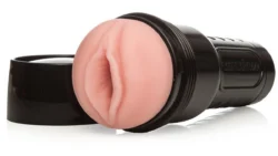 Fleshlight GO Surge Masturbator mit rosa Vagina-Öffnung und kompakter Hülle